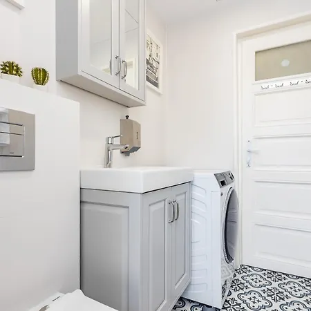 Апартаменты California