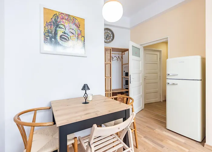 アパート California ヴァルナ