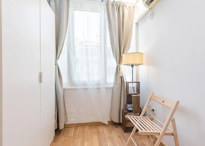 California * ヴァルナ