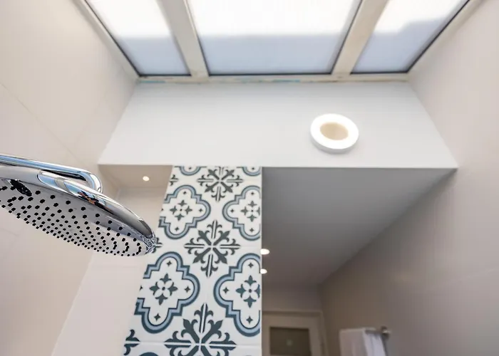 アパート California