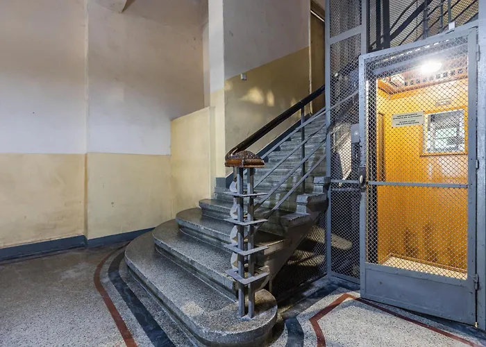 アパート California ヴァルナ