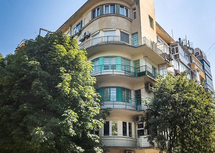 California アパート